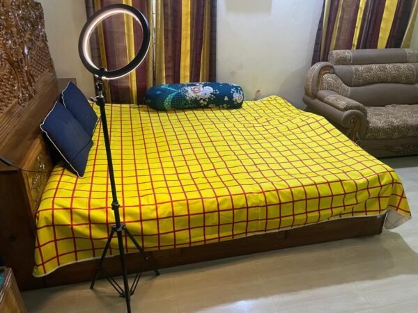 ৭/সাড়ে৮ ফিট ওয়াটারপ্রুফ বিছানার চাদর - Image 2