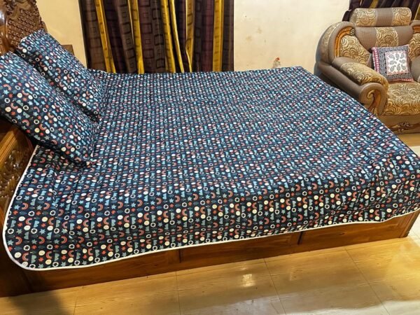 সাড়ে৬/৭ ফিট বালিশ কভার সহো ওয়াটারপ্রুফ বিছানার চাদর - Image 3