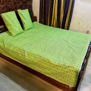 সাড়ে৬/৭ ফিট বালিশ কভার সহো ওয়াটারপ্রুফ বিছানার চাদর