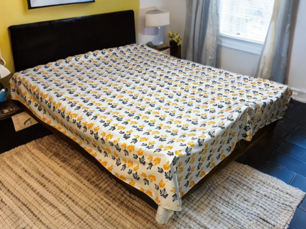 কটন ফেব্রিক্স ৭/৮ ফিট ওয়াটারপ্রুফ বেডশীট